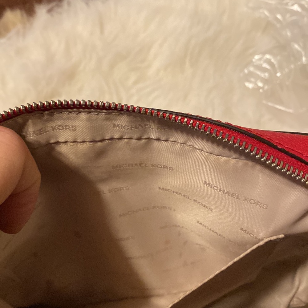 Michael Kors, red purse, excellent used condition - Picture 8 of 8